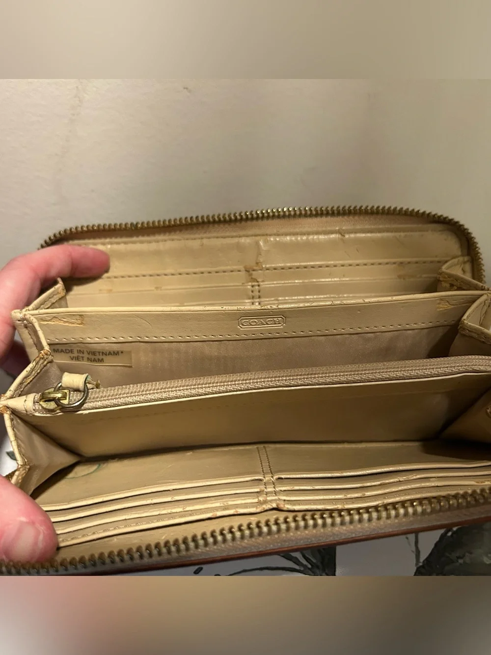 Vintage Coach Zip Wallet